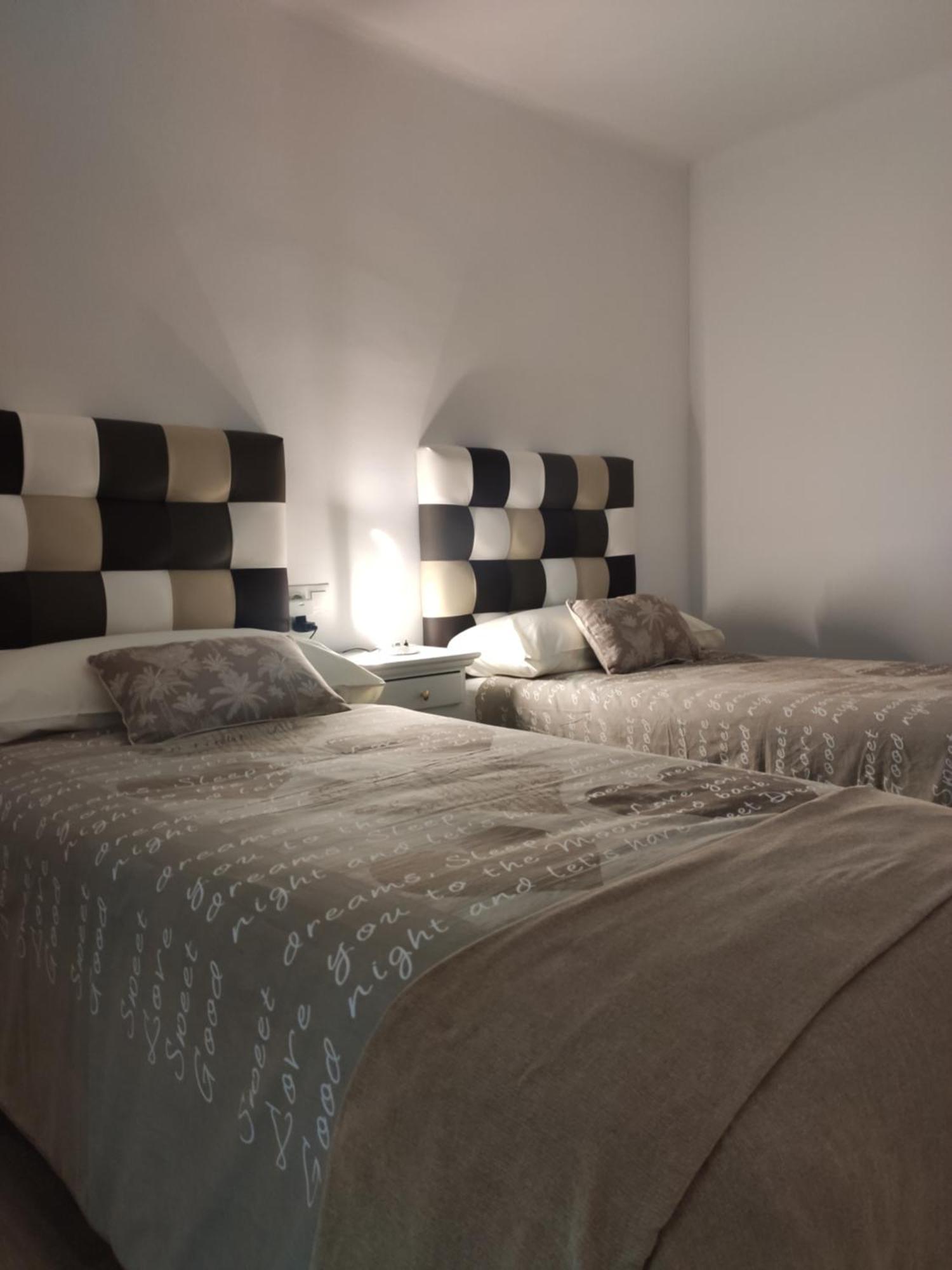 Apartamento Confort II ลาเซวดูร์เชย์ ภายนอก รูปภาพ
