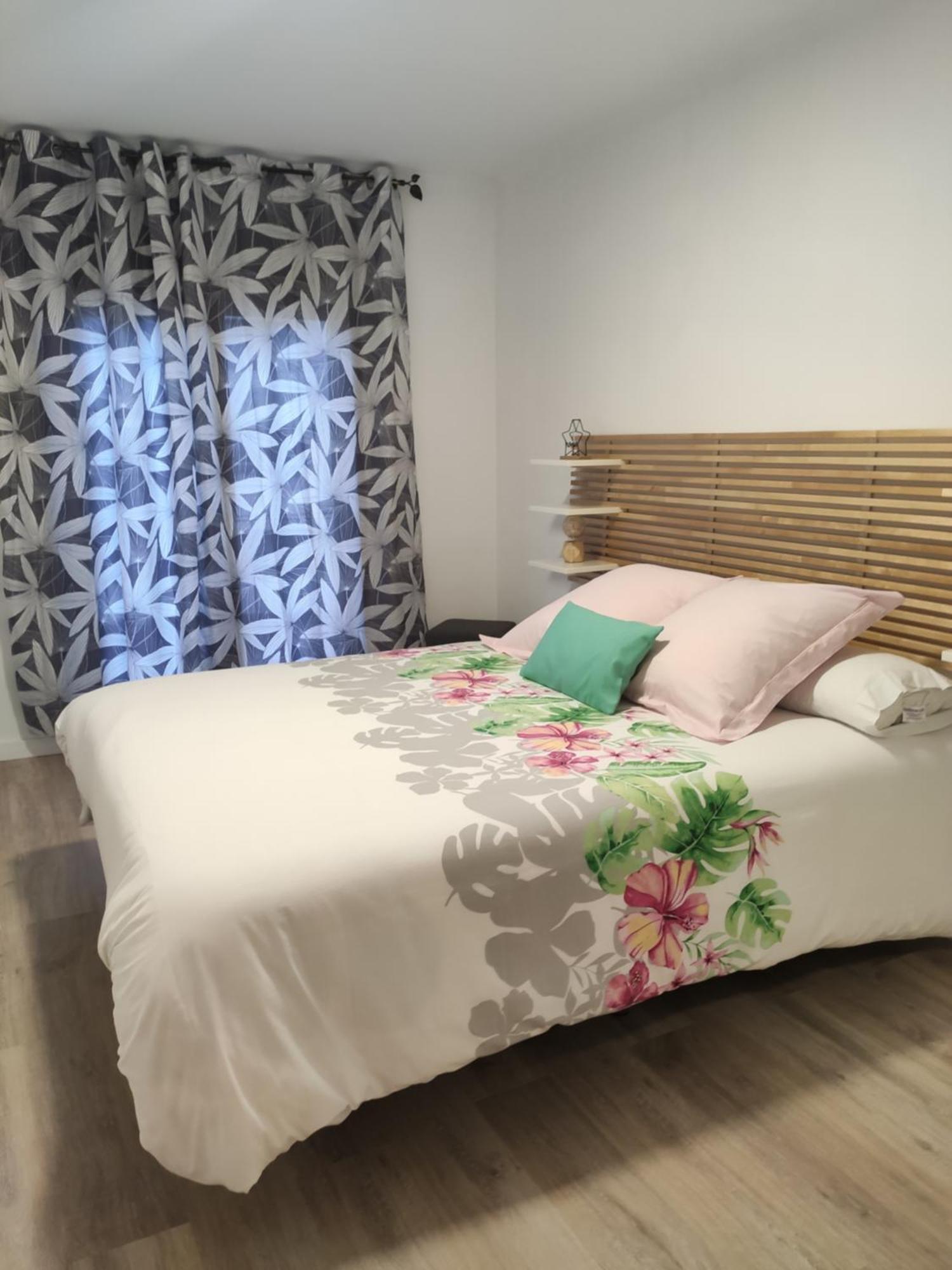 Apartamento Confort II ลาเซวดูร์เชย์ ภายนอก รูปภาพ